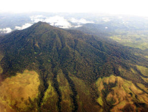 Gunung Seulawah Agam